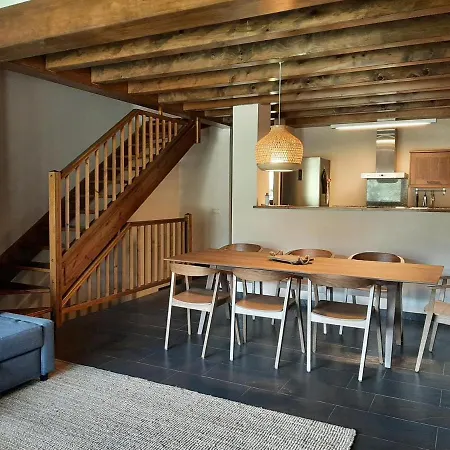 Casa Con Impresionantes Vistas En